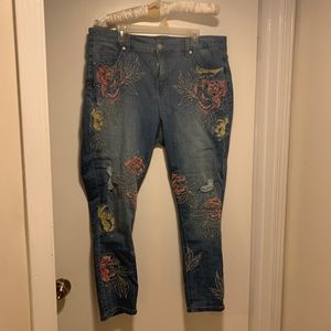 Melissa McCarthy Floral Embroidered Skinny Jean